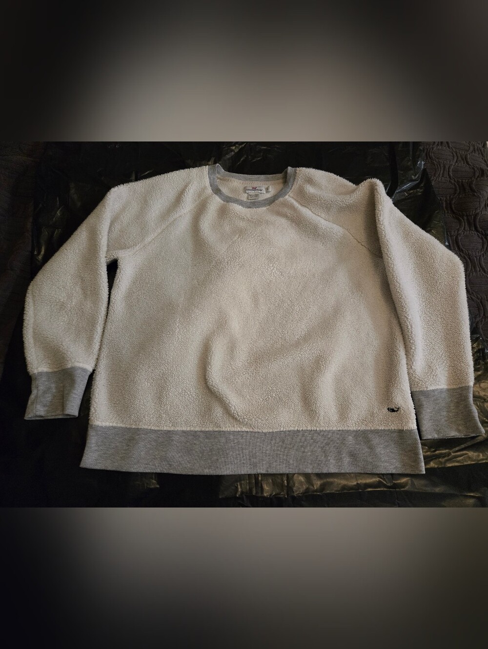 Vineyard Vines Cream Crewneck Sweater with Gray Trim